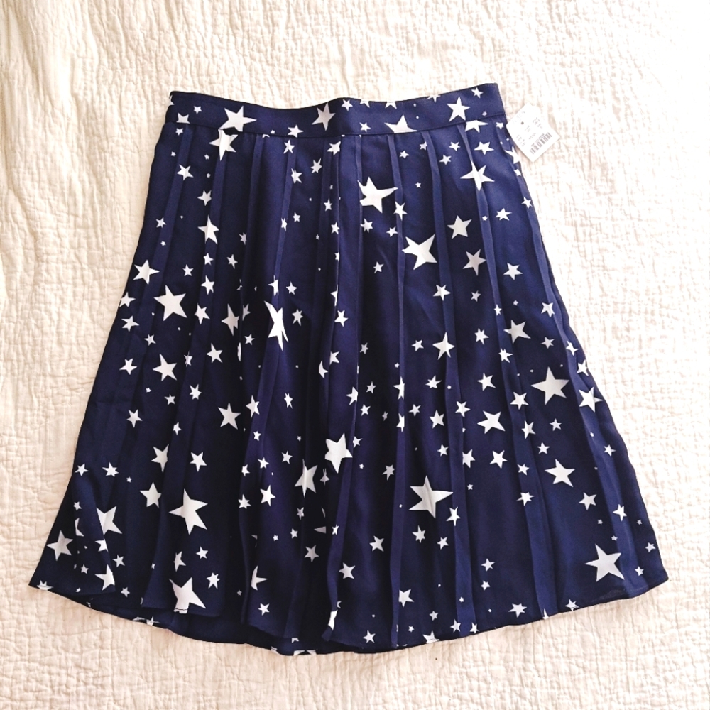 J Crew navy pleated skirt sz 0